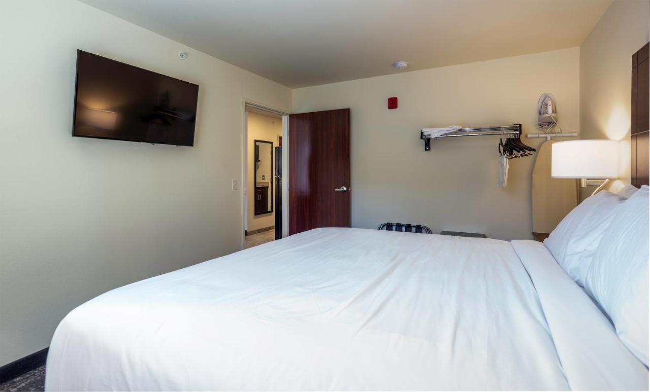 Cobblestone Inn & Suites - Brookville Eksteriør billede