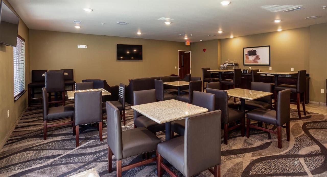 Cobblestone Inn & Suites - Brookville Eksteriør billede
